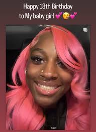 Robert Wallace (@RobertW73660729)