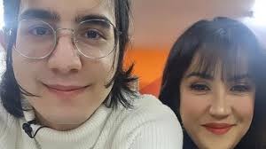 Menolak Tua, Ini 7 Potret Awet Muda Andi Soraya di Usia 47 Tahun