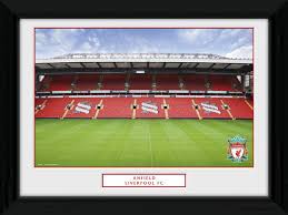 Eigentlich bestanden ja schon pläne des fc liverpool, um sein stadion an der anfield road weiter auszubauen. Liverpool Anfield Gerahmte Poster Bilder Kaufen Bei Europosters