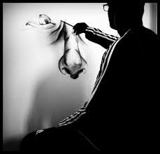 Carmen Coates's Instagram, Twitter & Facebook