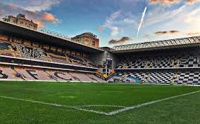 Rs porto boavista studios udaljen je 9,1 km km od najbližeg aerodroma (aerodrom francisco sá carneiro). Herunterladen Hintergrundbild Estadio Do Bessa Xxi Boavista Stadion Porto Portugal Innenansicht Portugiesischen Fussball Stadion Fussball Boavista Fc Fur Desktop Kostenlos Hintergrundbilder Fur Ihren Desktop Kostenlos