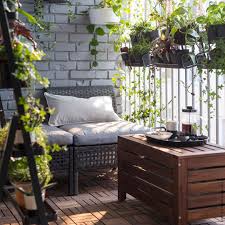 Im Sommer Ist Der Balkon Ein Lieblingsort Wir Zeigen Tolle Deko Ideen Mit Denen Ihr Den Heim Kleines Balkon Dekor Wohnung Mit Balkon Einrichten Balkonentwurf