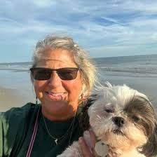 Jill Ammons's Instagram, Twitter & Facebook