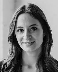 Kate Dean's Instagram, Twitter & Facebook