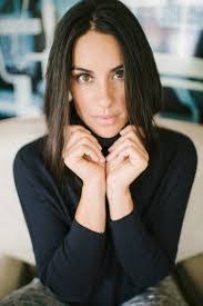 Louise Lutz's Instagram, Twitter & Facebook