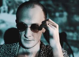 Craig Dyer (The Underground Youth): "Na koncertu želim energiju, pokidane  žice i tuču"