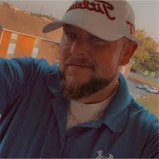 Robert Stoots's Instagram, Twitter & Facebook