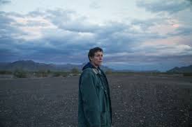 Nomadland treats its subjects with respect and curiosity. Review Nomadland With Frances Mcdormand Streaming On Hulu Chicago Tribune