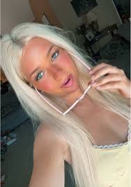 Kailyn Wright's Instagram, Twitter & Facebook