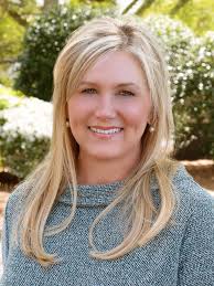 Welcome Shelly Hill to The Solana Team! We are so excited to have her as  one of our Senior Care Counselors. She is a lifelong resident of East Cobb  and having a