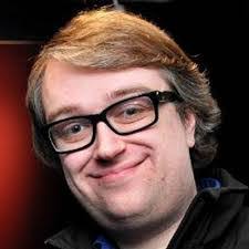 Simon Mclean's Instagram, Twitter & Facebook