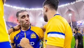 وقال الفريق السعودي، في بلاغ له: Ø§Ù„Ù†ØµØ± Ø§Ù„Ø³Ø¹ÙˆØ¯ÙŠ ÙŠÙØ³Ø® Ø¹Ù‚Ø¯Ù‡ Ù…Ø¹ Ø§Ù„Ù„Ø§Ø¹Ø¨ Ø§Ù„Ø¯ÙˆÙ„ÙŠ Ø§Ù„Ù…ØºØ±Ø¨ÙŠ Ø¹Ø¨Ø¯ Ø§Ù„Ø±Ø²Ø§Ù‚ Ø­Ù…Ø¯ Ø§Ù„Ù„Ù‡