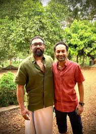 2/5 actor fahadh faasil's latest movie irul is a mildly engaging crime thriller that makes an okayish impact despite not being as home. Fahadh Faasil Sheds A Few Kilos For Joji New Look Goes Viral Malayalam News Indiaglitz Com