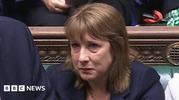 Rachel Reeves' tearful moment raises big questions at top of Labour - BBC  News