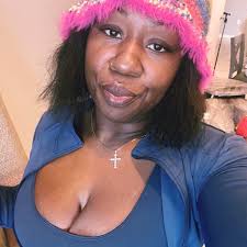 Retta Tha Fit Esthetician