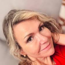 Gabriela Chavez (@gabriellaperu)