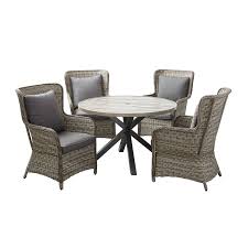 Patio Garden In 2020 Round Outdoor Dining Table Wicker Dining Set Wicker Dining Chairs