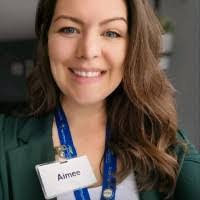 Aimee Ross's Instagram, Twitter & Facebook