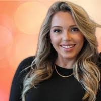 Anna Hirsch's Instagram, Twitter & Facebook