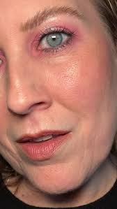 Look, if you're *really* bored here's last Friday's fairly low-energy solo  live. It did at least result in a pretty lilac halo eye 💜