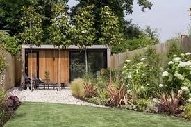 A Contemporary Curved Designer Garden Modern Landscape London By Kate Eyre Garden Design