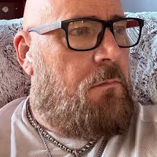 John Henning (@jordansdadhere) • Threads, Say more