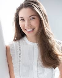 Ursula Ransom's Instagram, Twitter & Facebook