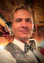 Scott Monnin's Instagram, Twitter & Facebook