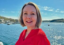 Jeg mener at første prioritet er at vi skal ha et ryddig og regulert  arbeidsliv i kommunen vår