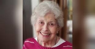 Fran Horn's Instagram, Twitter & Facebook