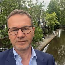 Beth Greenwald Email & Phone Number