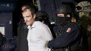 Pero tan solo ocho minutos después fue detenido por efectivos de la agencia de investigación criminal de la fiscalía general de la república. Jyxbjcvweco Vm