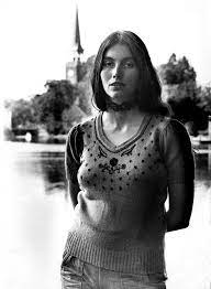 Happy Th Birthday Emmylou Harris Looks That Define 19000 | Hot Sex Picture