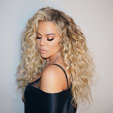 Khloe Kardashian 12 31 17 Kardashian Hair Khloe Kardashian Hair Curly Hair Styles