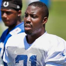 Autopsy Results For Ex-NFL Star Vontae Davis Finally Revealed One Year  After He Was Found Dead Inside His Home Gym Full story via 🔗 in comments.  👇