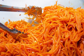 Recette Salade De Carottes Et Vinaigrette Dijon Au Miel Salade Carotte Salade Carotte
