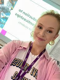 Helen Whitcher's Instagram, Twitter & Facebook