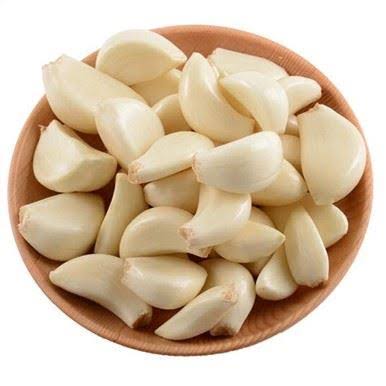 peeled garlic