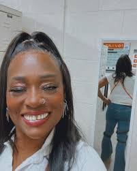 Tonia Alexander's Instagram, Twitter & Facebook