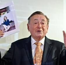 Nazar] baby, sie nennen mich richie rich chill' an der bar mit 'ner miesen bitch ja, ich bin der, der ihr viel. Richard Lugner Ich Bin Doch Nicht Der Clown Am Opernball Welt