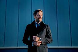 Yes, he signed with the capitals and wore their jersey but that record remains intact. Henrik Lundqvist Hockey S Fashion Leader The New York Times