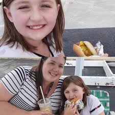 Shannon Samples (@roadsidedawgs) • Instagram photos and videos