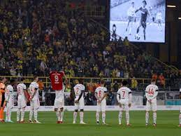 Clubes, jogos ao vivo, brasileirão, copa do brasil, campeonatos estaduais, copa 2014, libertadores e futebol europeu. N2c L3n46xq4nm