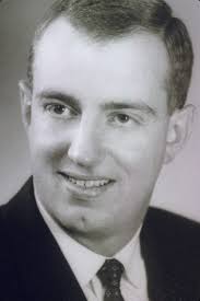 IN MEMORIAM: Robert W. Moyer, 84; Wilber Bank President