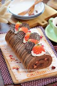 巧克力草莓蛋糕卷 cake roll yummy food swiss roll