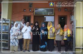 المدرسة الثانوية الوطنية الدينية ) is een soort institutionele onderwijsgroep die is opgericht en beheerd door het maleisische ministerie van onderwijs (moe). Sekolah Agama Menengah Nurul Iman Nusagates