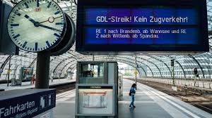 Bis august müssen sie sich nicht auf einen streik einstellen.die gewerkschaft deutscher lokomotivführer (gdl. Bahnstreik Unverstandnis Und Kritik An Der Gdl Tagesschau De