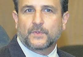 Voy y vengo en un rato