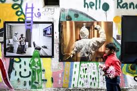 Salah satu tujuan diadakannya pameran terbuka adalah untuk mengomunikasikan karya kepada. Foto Pameran Meredah Covid 19 Foto Katadata Co Id