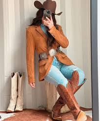 Moda country: origem, significado do estilo e 50 looks para cowgirls e  cowboys | Fashion Bubbles